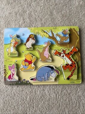 Melissa and Doug Disney Winnie the Pooh Wooden Character Puzzle